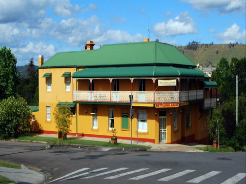 Settlers Arms Hotel - Accommodation Mt Buller 0