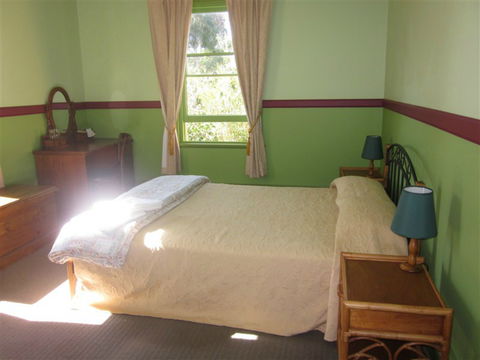 Settlers Arms Hotel - Accommodation Mt Buller 1