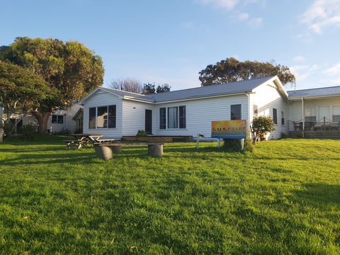 Surfside Backpacker - Accommodation Mt Buller 0