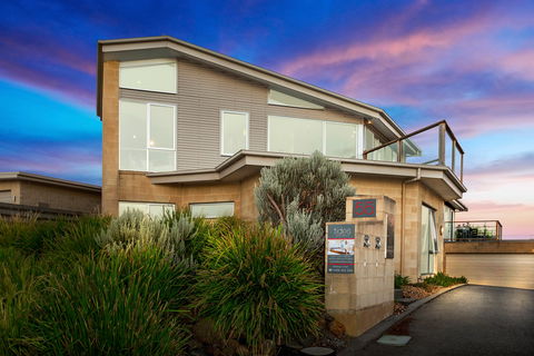 Tides Apartments Port Fairy - Accommodation Mt Buller 1