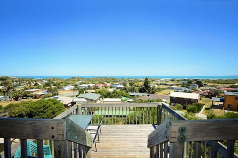 3 Henley Street - Goolwa Beach - Accommodation Mt Buller 0