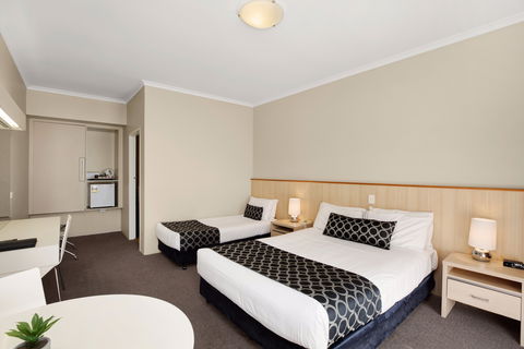 Adelaide Road Motor Lodge - Accommodation Mt Buller 0
