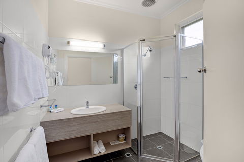 Adelaide Road Motor Lodge - Accommodation Mt Buller 1