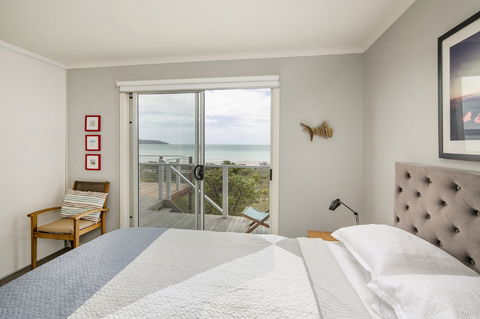 Alchemy On Island Beach - Accommodation Mt Buller 1