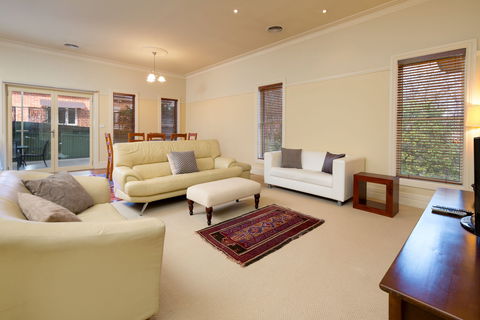 Ampleforth East - Accommodation Mt Buller 2