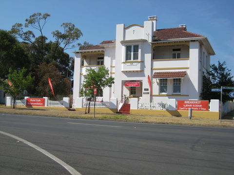 B And B On Bettington - Accommodation Mt Buller 0