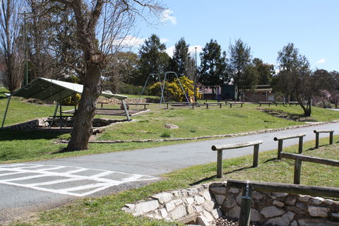 Barbour Park Rest Area - Accommodation Mt Buller 1