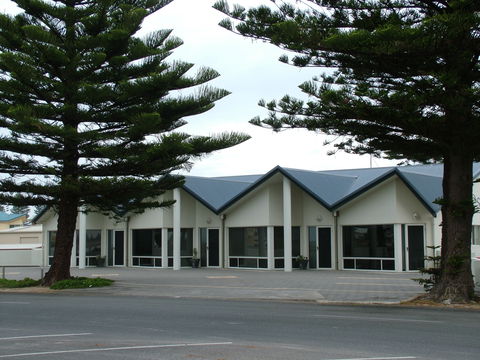 Beachport Caravan Park - Accommodation Mt Buller 2
