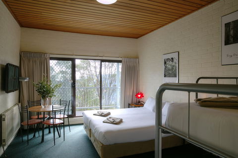 Cedarwood Apartments - Accommodation Mt Buller 2