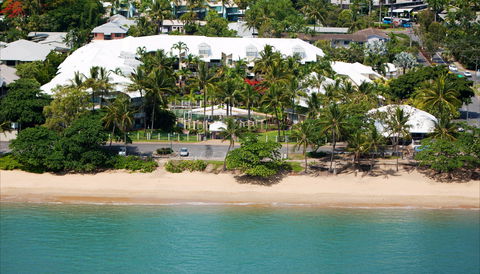 Coral Sands Beachfront Resort - Accommodation Mt Buller 1