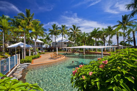 Coral Sands Beachfront Resort - Accommodation Mt Buller 2