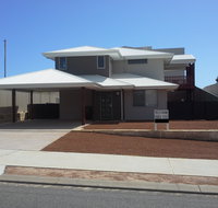 Cozzys Condo Luxury Beach House - Accommodation Mt Buller