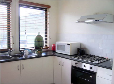 Cudgerie Little House - Accommodation Mt Buller 1