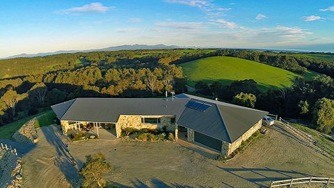 Eagle Rock Retreat - Accommodation Mt Buller 0