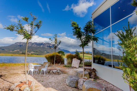 Eagles Nest Retreat - Accommodation Mt Buller 0