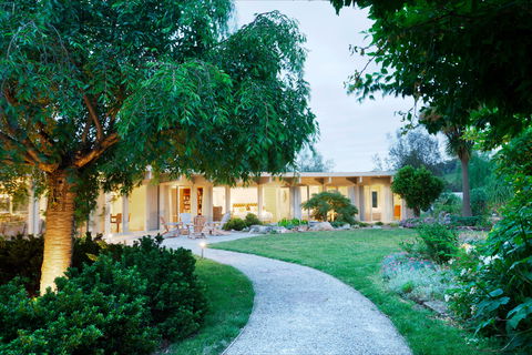 Lonsdale Park On The Yarra - Accommodation Mt Buller 0