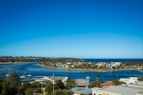 Panoramic Townhouses By Lisa - Deluxe - Accommodation Mt Buller 2