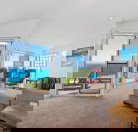 Penguin Head Retreat