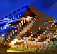 Perry Street Hotel - Accommodation Mt Buller