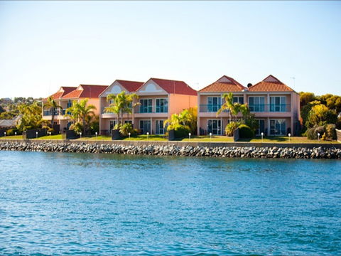 Port Lincoln Waterfront Apartments - Accommodation Mt Buller 2