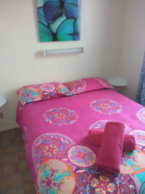 Queenstown Cabin And Tourist Park - Accommodation Mt Buller 2