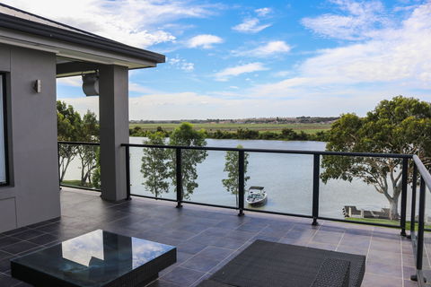 River Devine  White Sands Murray Bridge - Accommodation Mt Buller 0
