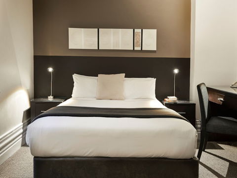 Vulcan Hotel Sydney - Accommodation Mt Buller 2