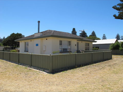 Walters Holiday Home - Accommodation Mt Buller 0