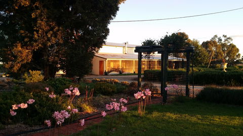 Angas Plains Wines Suites - Accommodation Mt Buller 1