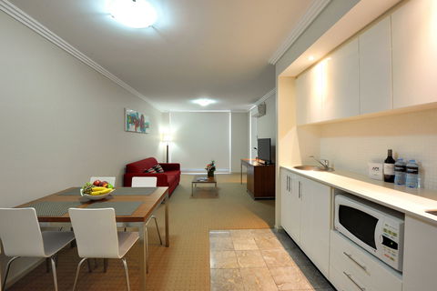APX Darling Harbour - Accommodation Mt Buller 2