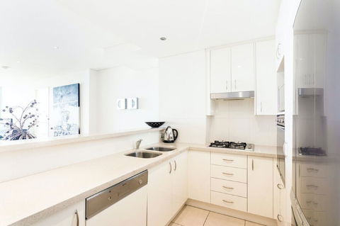 Brighton Shores - Accommodation Mt Buller 1