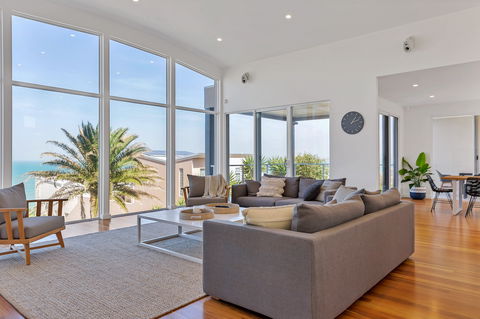 Carpe Diem, 15 Barbara Str Port Elliot - Accommodation Mt Buller 2