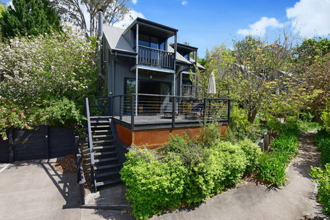 Cloudsong Chalets - Accommodation Mt Buller 2