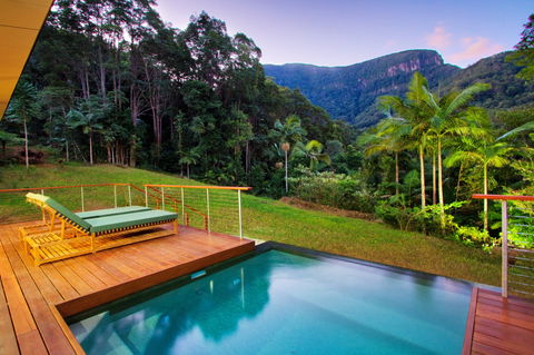 Crystal Creek Rainforest Retreat - Accommodation Mt Buller 1