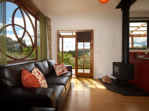 Elvenhome Farm Cottage - Accommodation Mt Buller 0