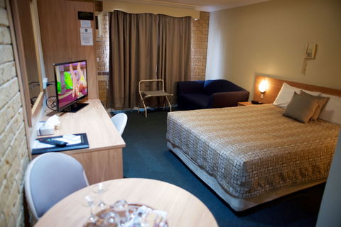 Forest Lodge Motor Inn And Restaurant - Accommodation Mt Buller 2