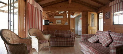 Glen Ayr Cottages - Accommodation Mt Buller 1