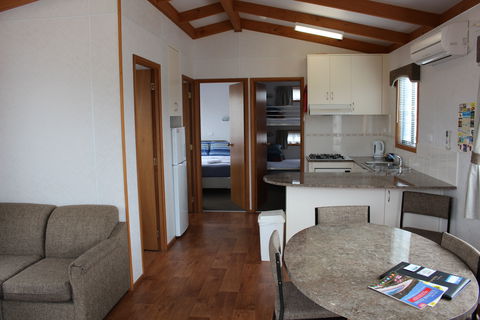Golden Terrace Holiday Park - Accommodation Mt Buller 2