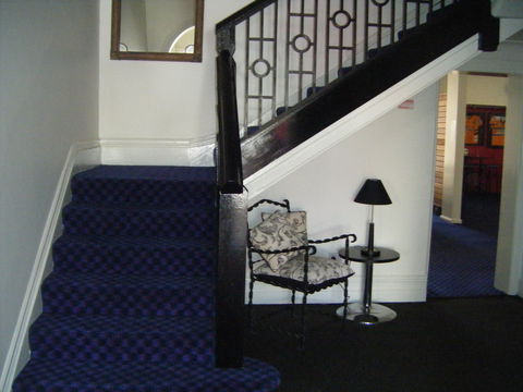 Imperial Hotel Cowra - Accommodation Mt Buller 0