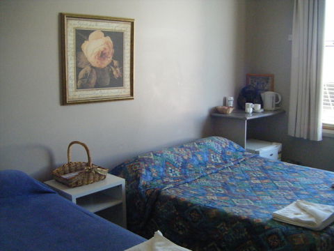 Imperial Hotel Cowra - Accommodation Mt Buller 1