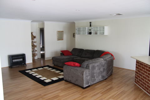Mandurah Golf Links Retreat - Accommodation Mt Buller 2