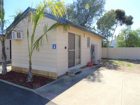 Moonta Bay Cabins - Cabin 2 - Accommodation Mt Buller 0