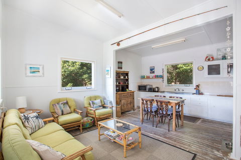 Retro Cottage - Accommodation Mt Buller 2