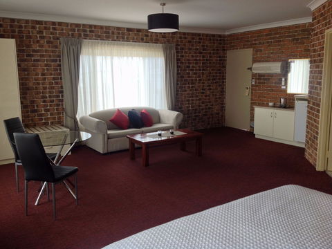 Richmond Motor Inn - Accommodation Mt Buller 0