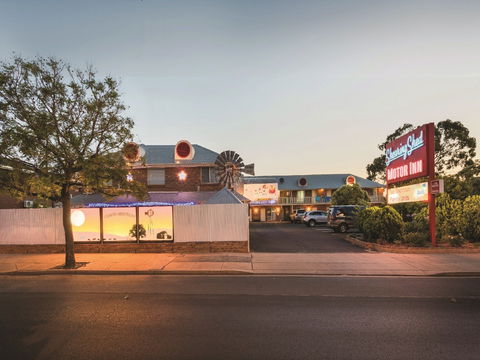 Shearing Shed Motor Inn - Open - Accommodation Mt Buller 0