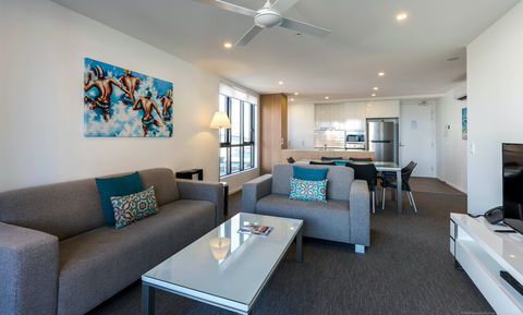 Synergy  Broadbeach - Accommodation Mt Buller 0