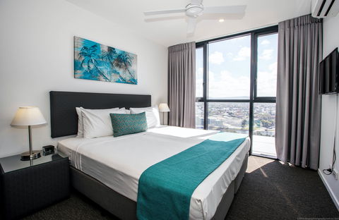 Synergy  Broadbeach - Accommodation Mt Buller 1
