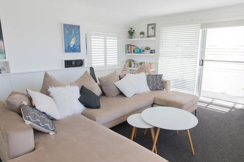 White Beach Cottage - The Perfect Beach Getaway - Accommodation Mt Buller 2