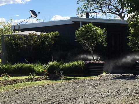 Wilderness Grove Estate - The Cottage - Accommodation Mt Buller 0