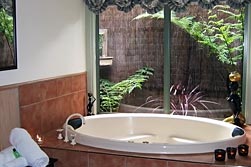 Eagle Hammer Cottages - Accommodation Mt Buller 4